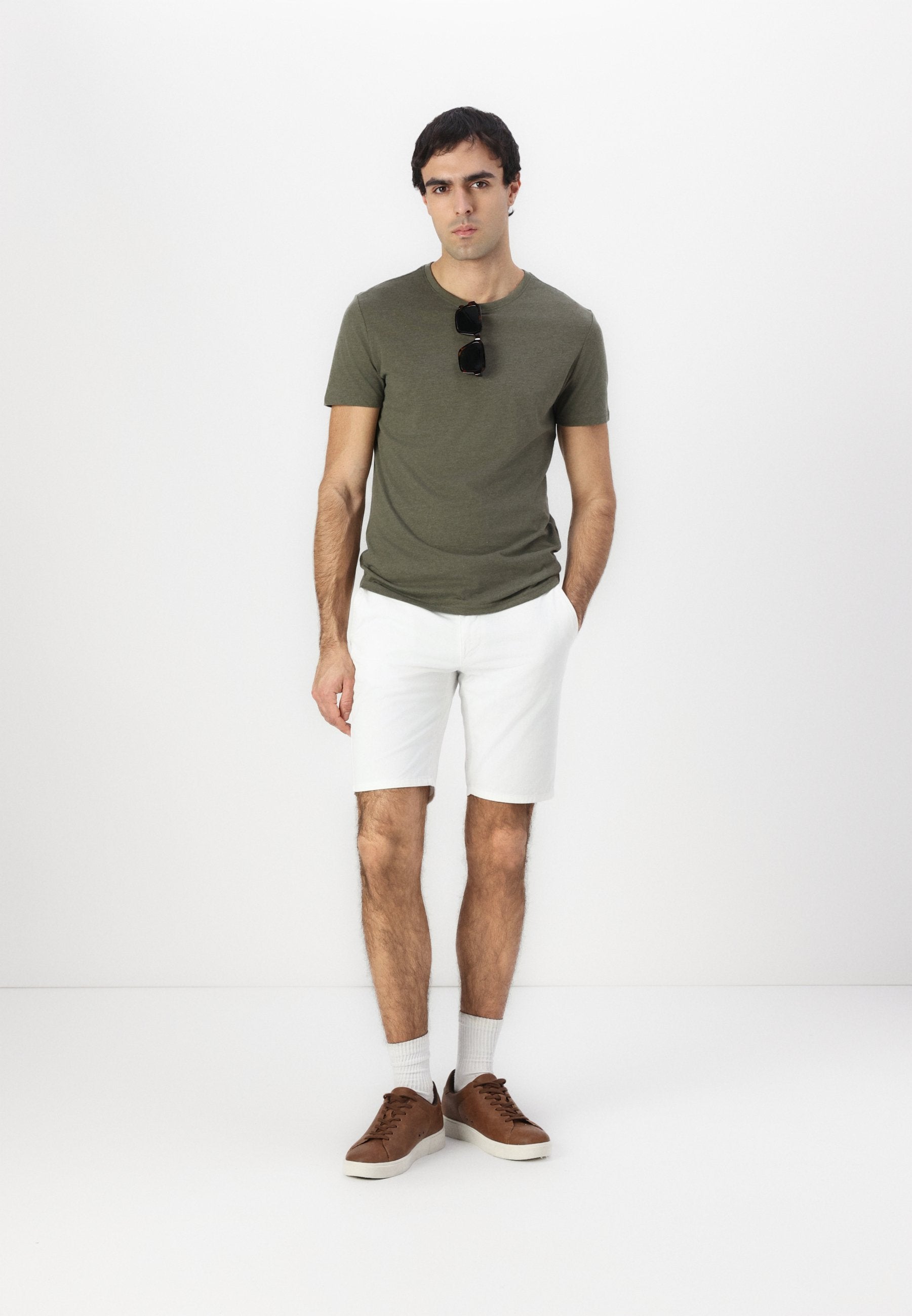 3 PACK - T-shirt basique - brown/beige/light blue
