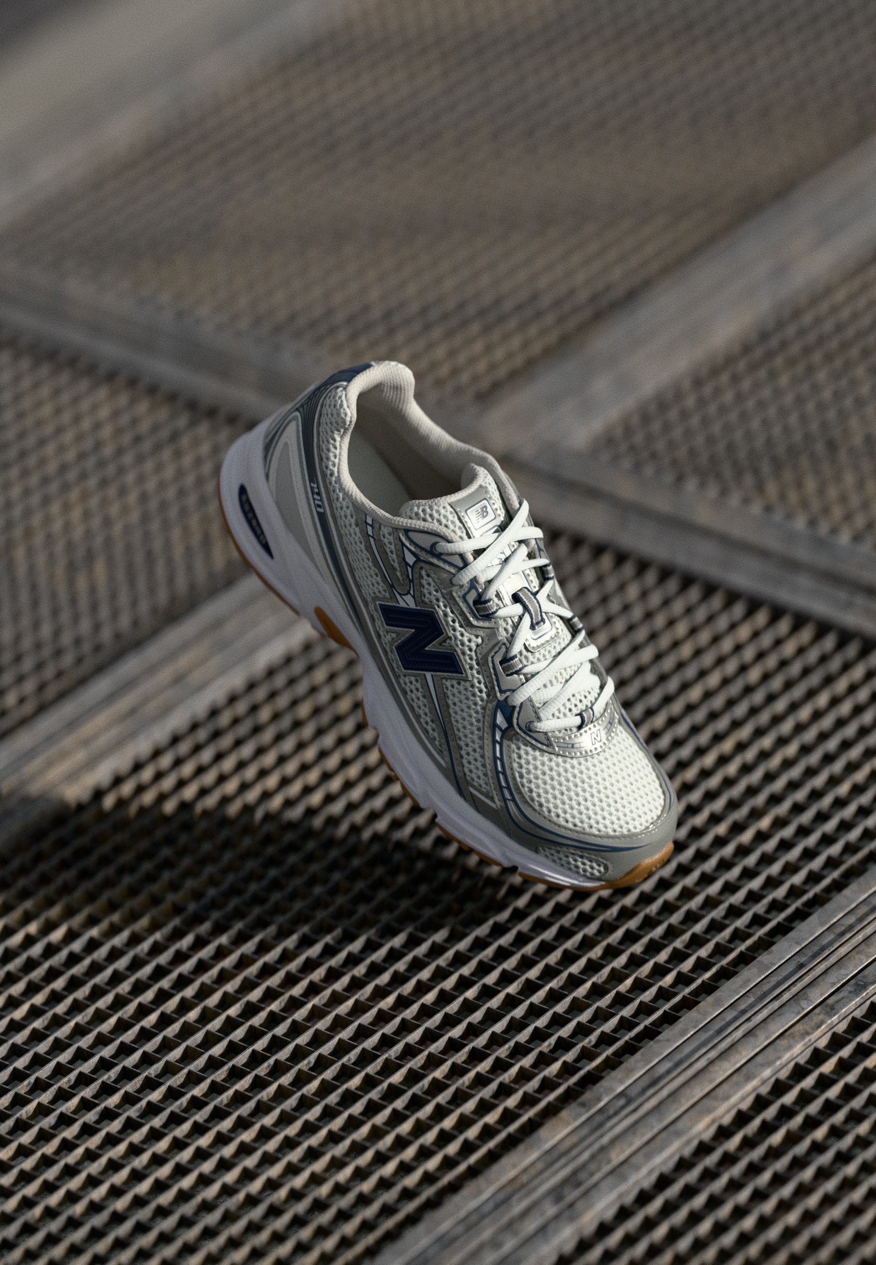 U740 UNISEX - Baskets basses - grey matter
