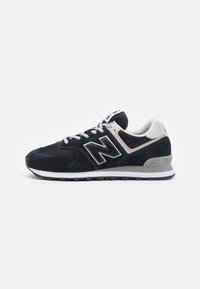 ML574 UNISEX - Baskets basses - black